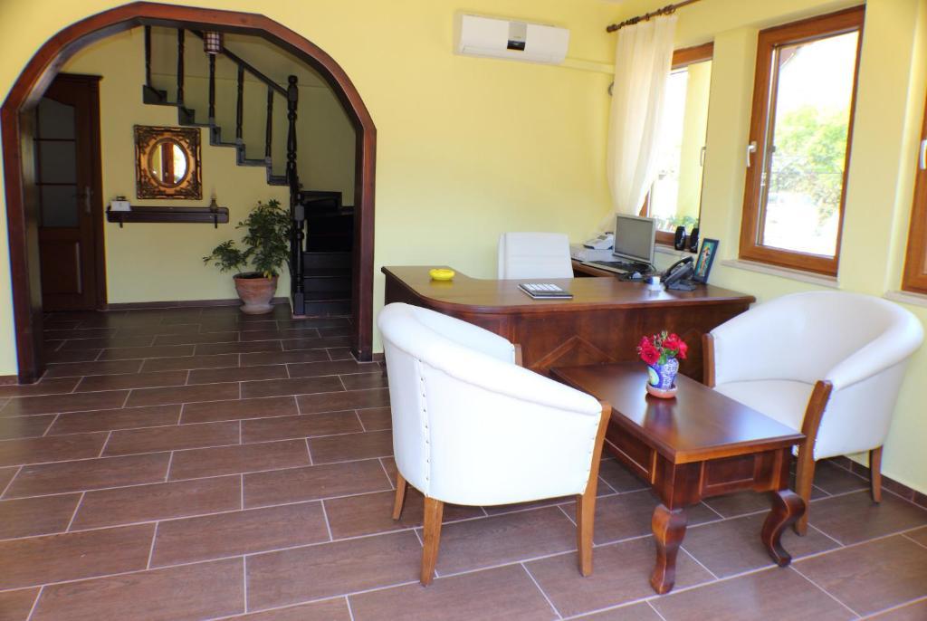 Kybele Hotel Gocek Göcek Exteriör bild